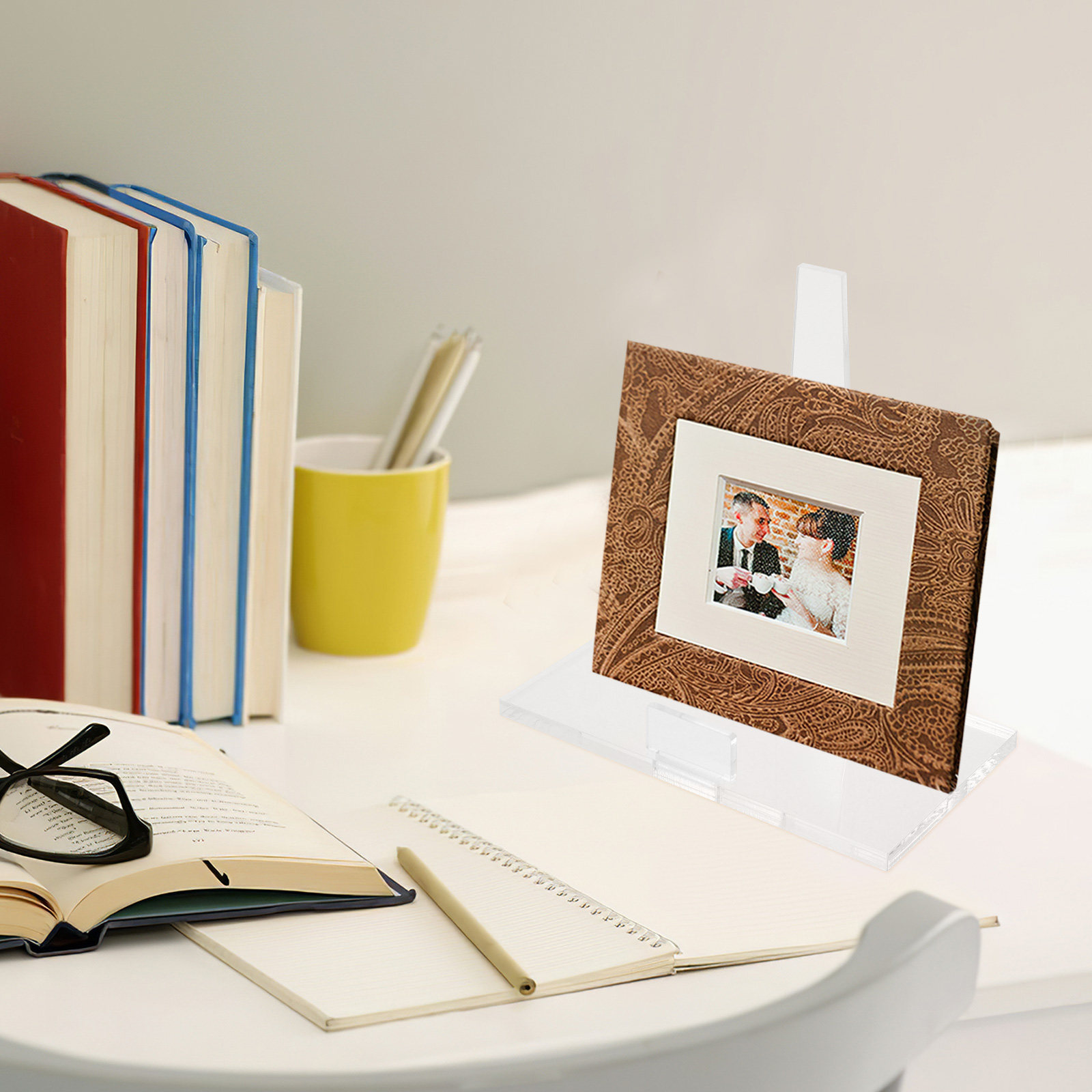 Универсальная подставка для ак – обзор и цена Clear Acrylic Book Stand Holder